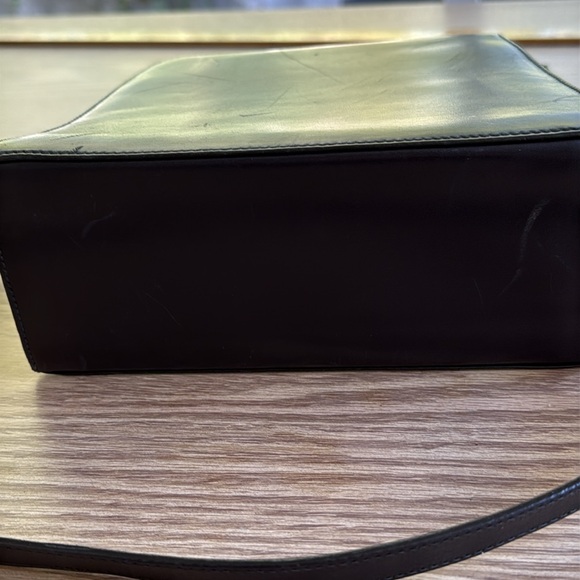 Salvatore Ferragamo Gancini leather 2-way Kelly shoulder bag - Picture 8 of 16